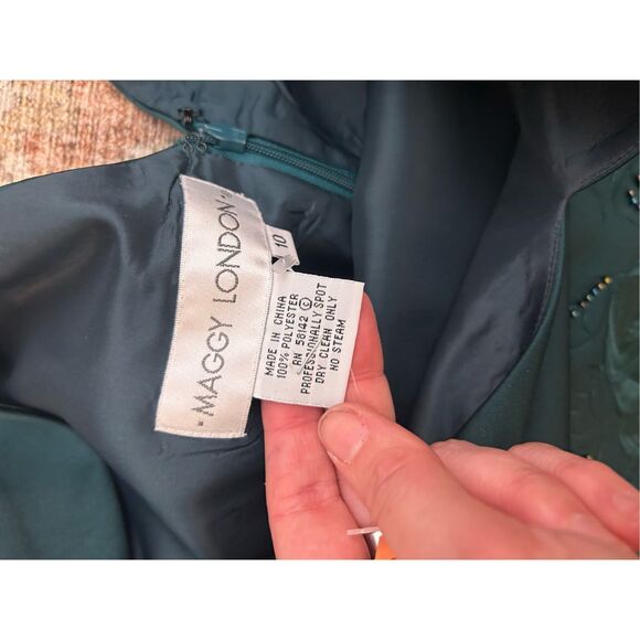 Maggy London Emerald Green Midi Satin Jeweled Detailing Dress, Size 10 - Picture 13 of 13